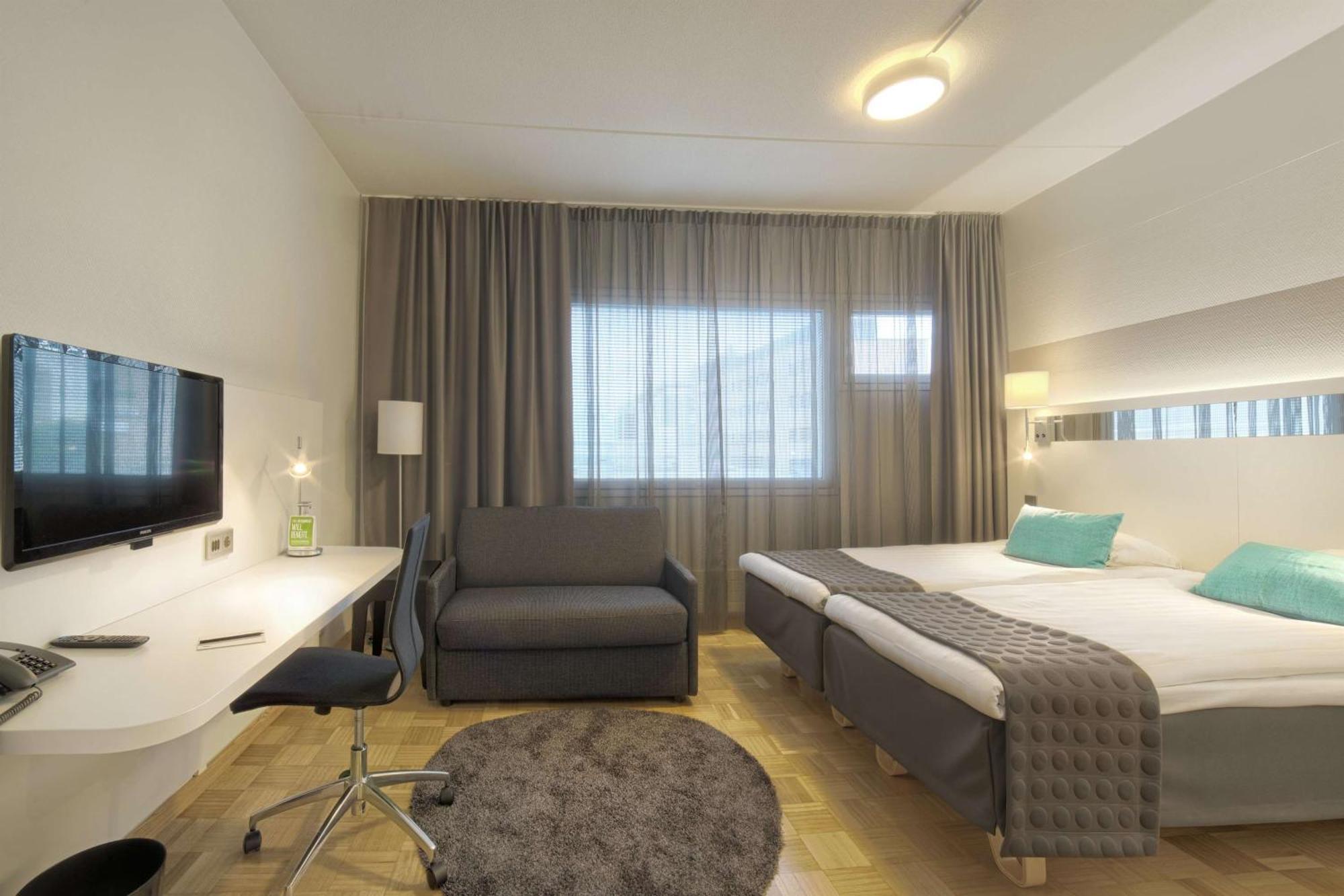 สแกนดิก โปริ Hotel ปอรี ภายนอก รูปภาพ
